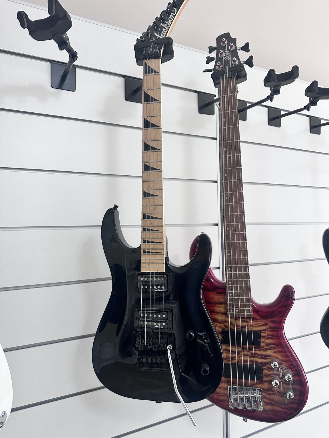 Cort · 5 telli bas gitar — ürün fotoğrafı 1